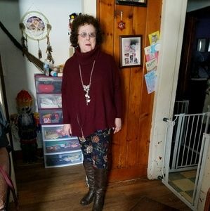 Meet your Posher, Joyce